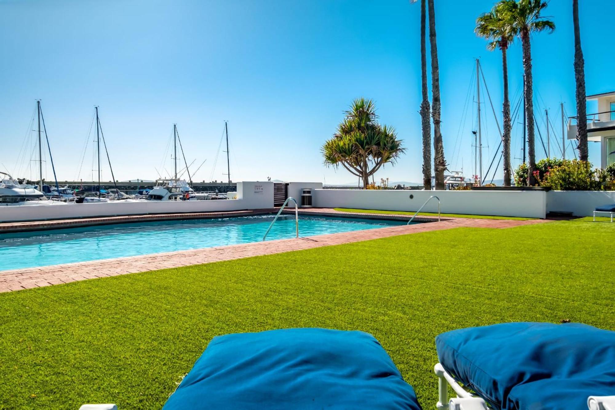 Aqua Views Appartement